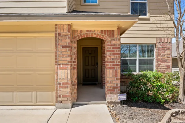 $1,995 | 252 Elisabeth Run, San Antonio, TX 78253