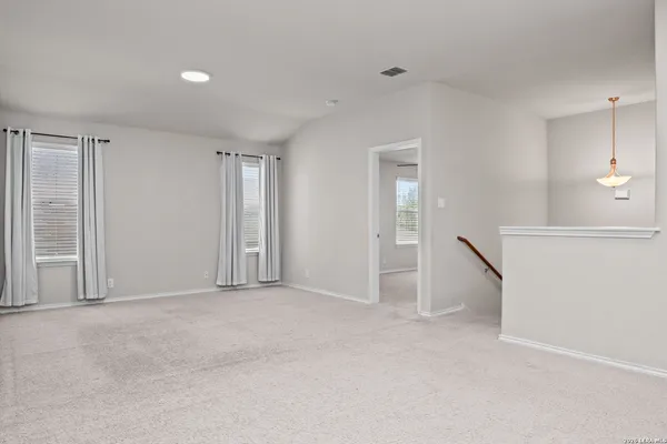 $1,995 | 252 Elisabeth Run, San Antonio, TX 78253