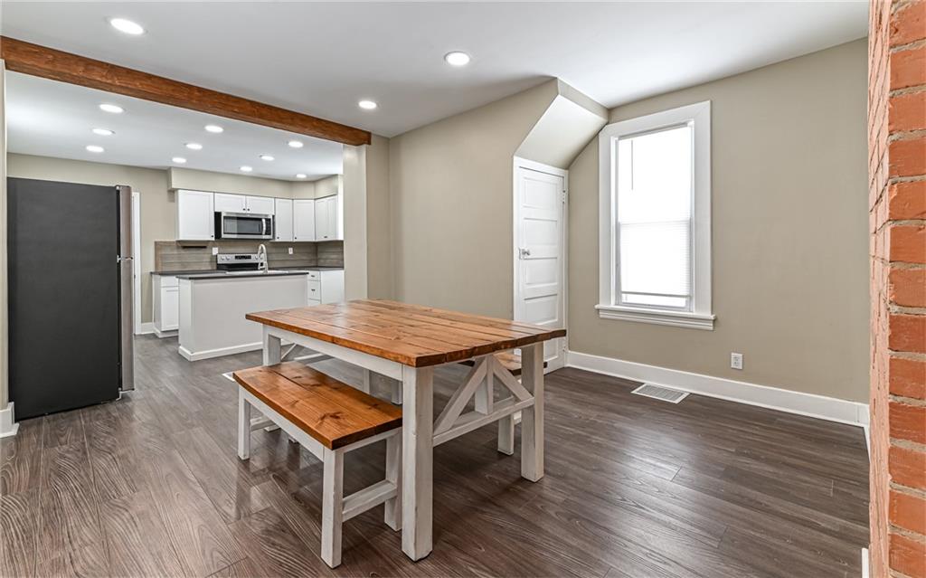 1014 Linden Street Monaca, PA 15061 - Photo 5 of 22