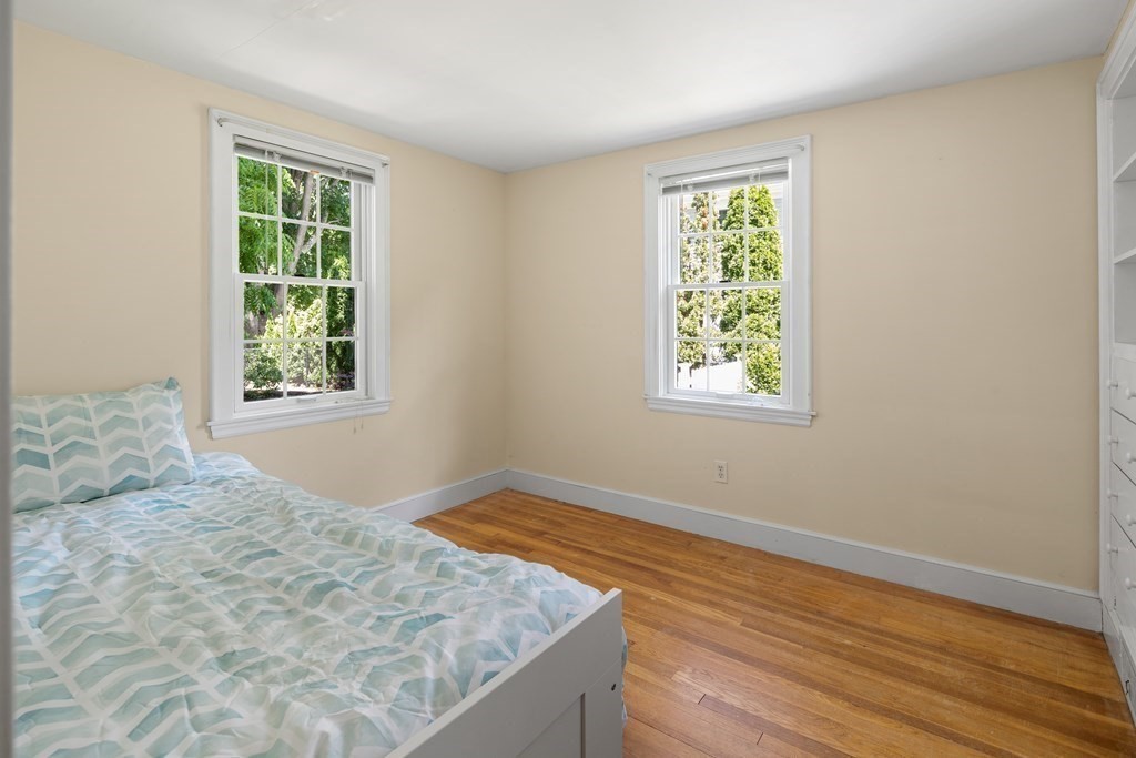 18 Stoddard Road Hingham, MA 02043 - Photo 11 of 30