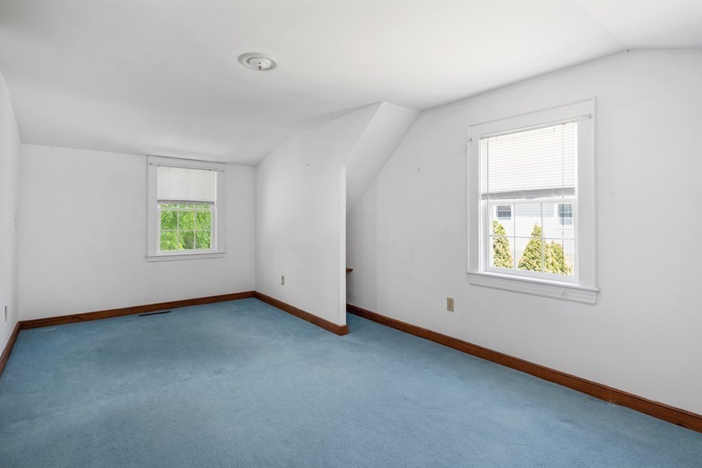 18 Stoddard Road Hingham, MA 02043 - Photo 14 of 30