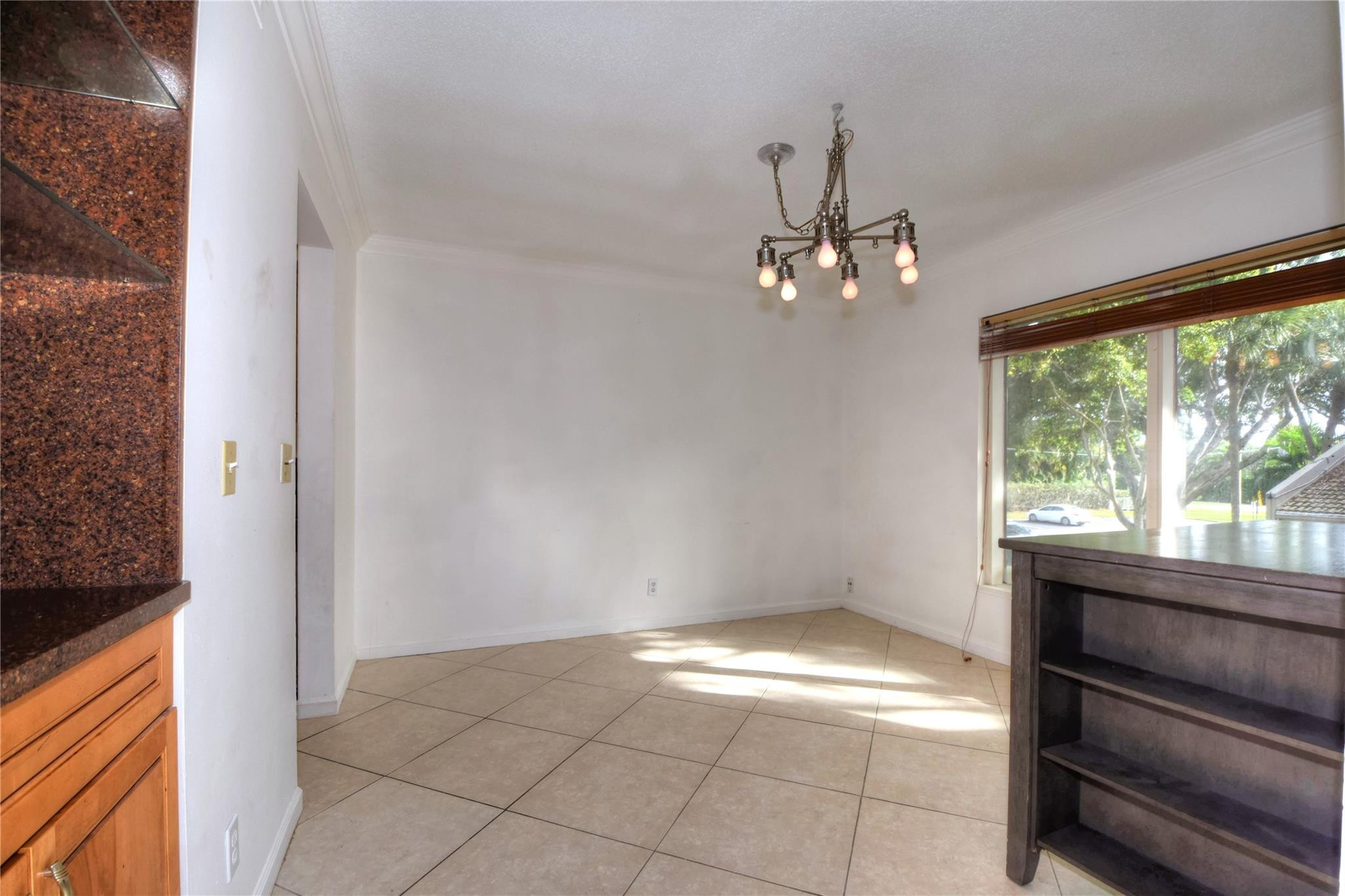 149 Northwest 70th Street, Unit 305C Boca Raton, FL 33487 - Photo 10 of 32 Photo 10