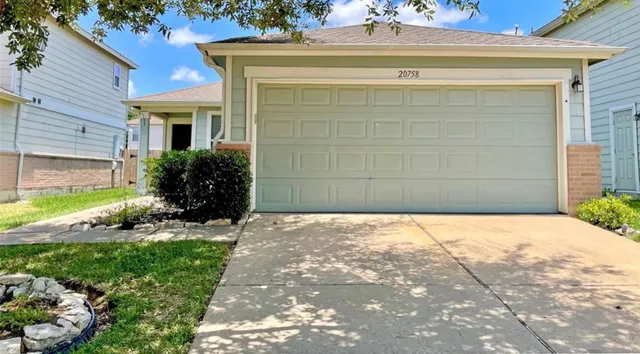 $1,800 | 20758 Cypress Crescent Lane, Cypress, TX 77433