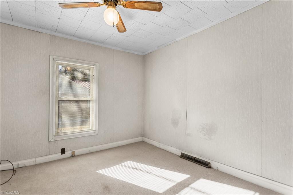 5850 Old Rural Hall Road Winston-Salem, NC 27105 - Photo 12 of 36 Gallery Image 12