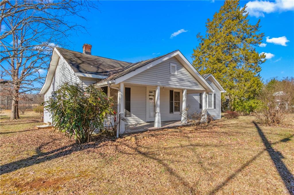 5850 Old Rural Hall Road Winston-Salem, NC 27105 - Photo 3 of 36 Gallery Image 3