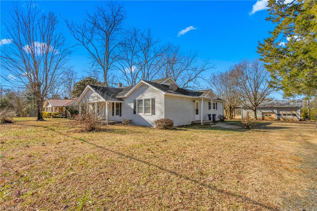 5850 Old Rural Hall Road Winston-Salem, NC 27105 - Photo 4 of 36 Gallery Image 4