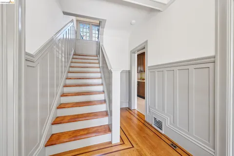 $1,950,000 | 15 Blair Avenue, Piedmont, CA 94611