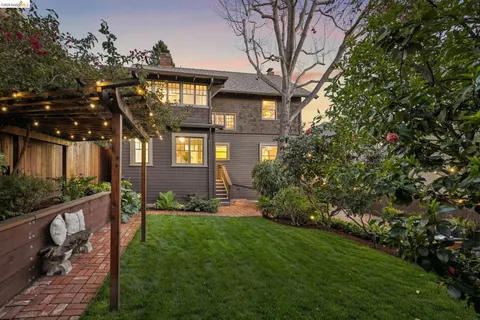 $1,950,000 | 15 Blair Avenue, Piedmont, CA 94611