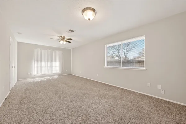 $1,900 | 927 Comstock Springs Drive, Katy, TX 77450