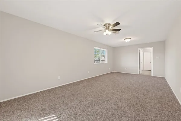 $1,900 | 927 Comstock Springs Drive, Katy, TX 77450