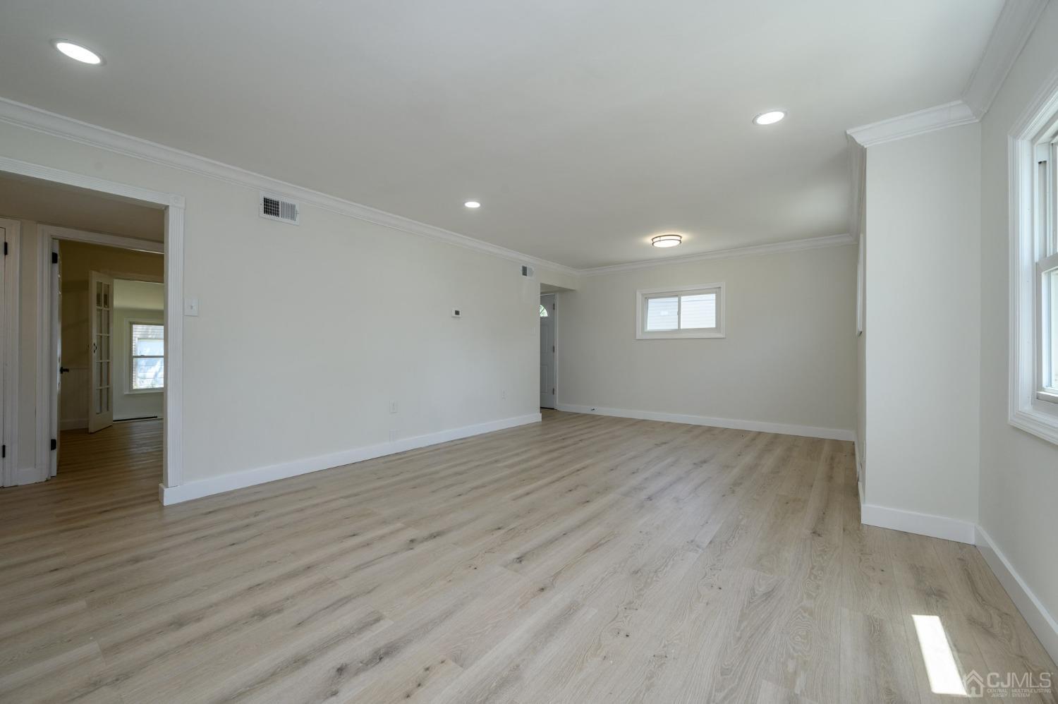 846 Rambler Avenue Runnemede, NJ 08078 - Photo 4 of 37 Gallery Image 4