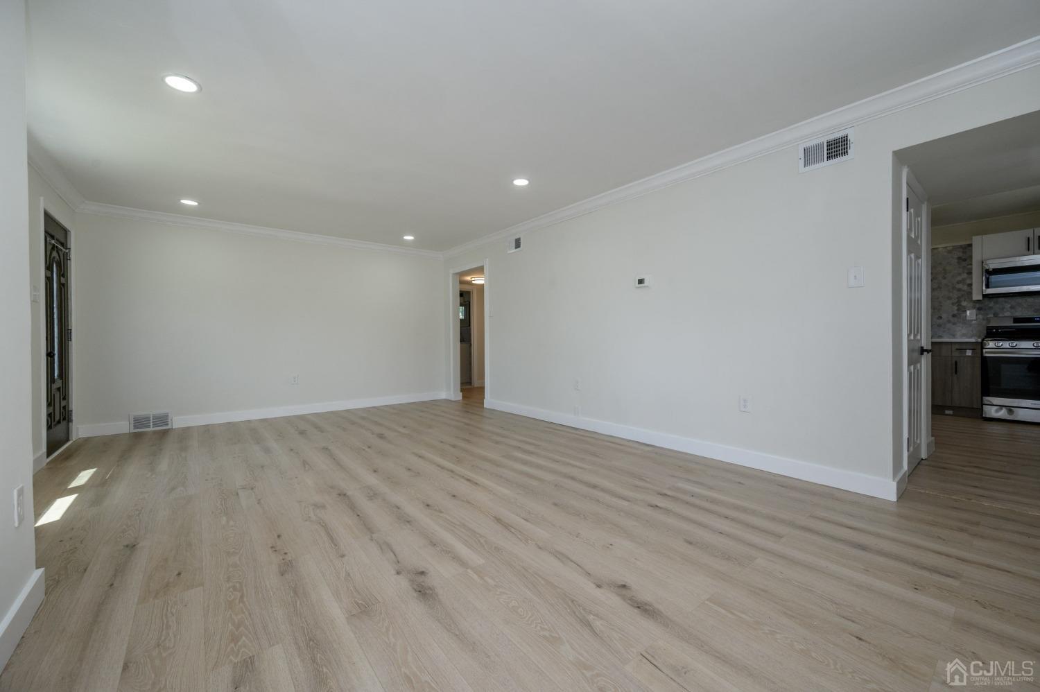 846 Rambler Avenue Runnemede, NJ 08078 - Photo 7 of 37 Gallery Image 7