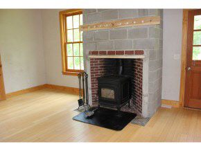908 Under The Mountain Road Londonderry, VT 05155 - Photo 6 of 26 Gallery Image 6
