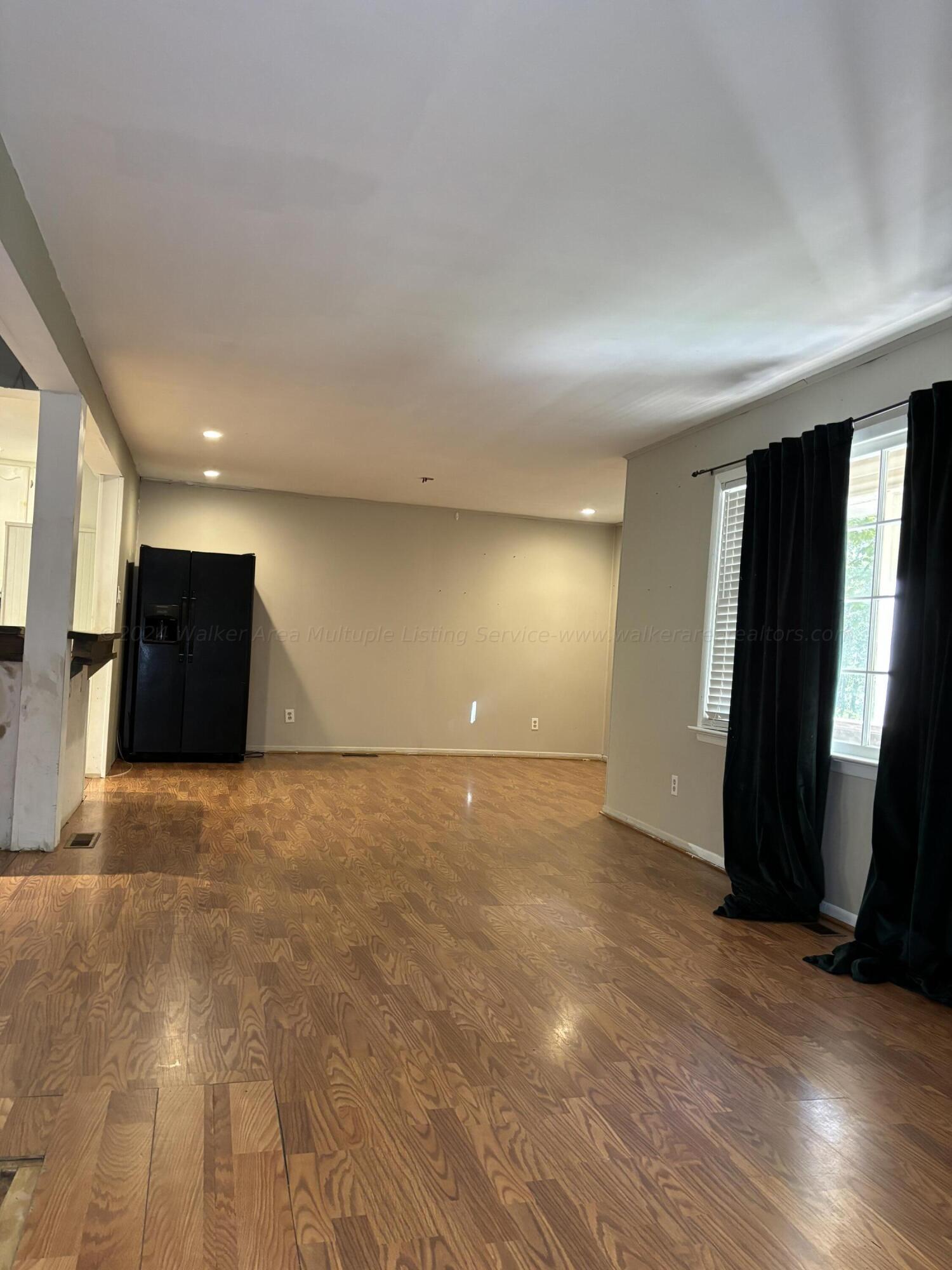 29 Oak Tree Lane Jasper, AL 35504 - Photo 11 of 44 Gallery Image 11