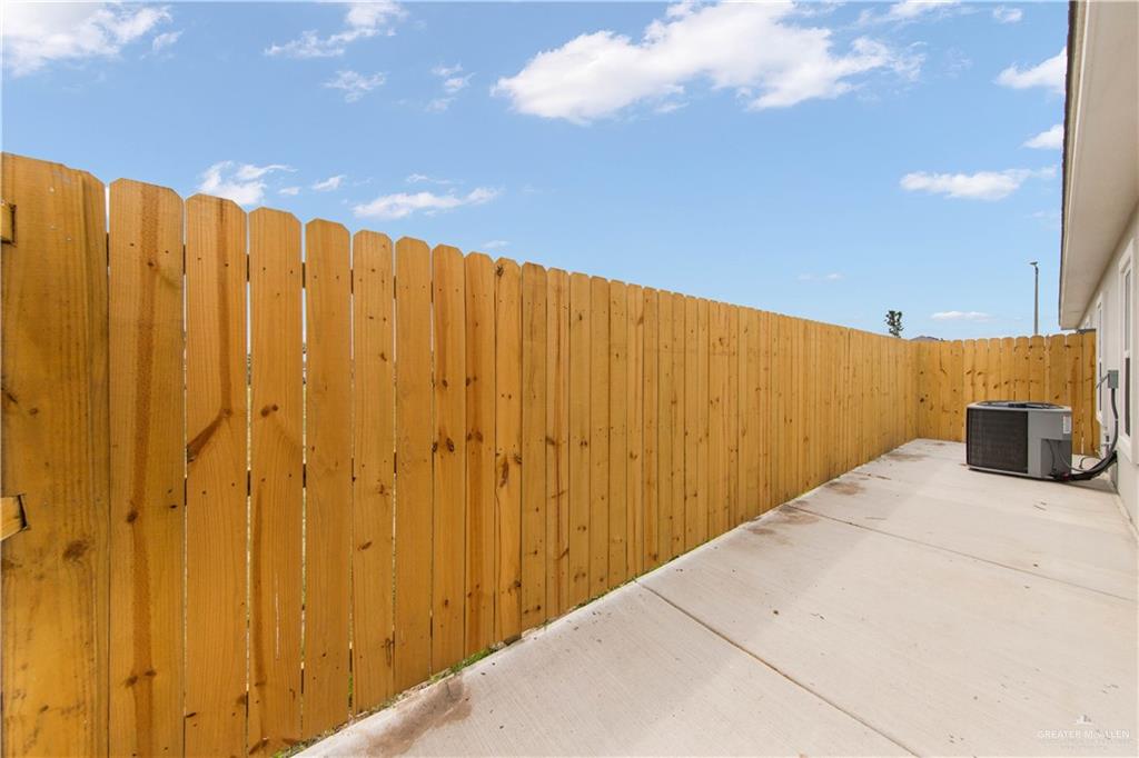 5704 Swallow Avenue, Unit 3 McAllen, TX 78573 - Photo 4 of 21 a view of a water heater