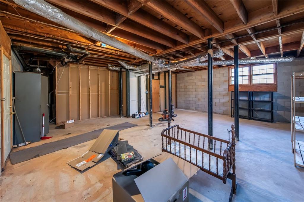 4597 East Glen Ridge Circle Winston, GA 30187 - Photo 36 of 38 a view of a porch with wooden floor and furniture