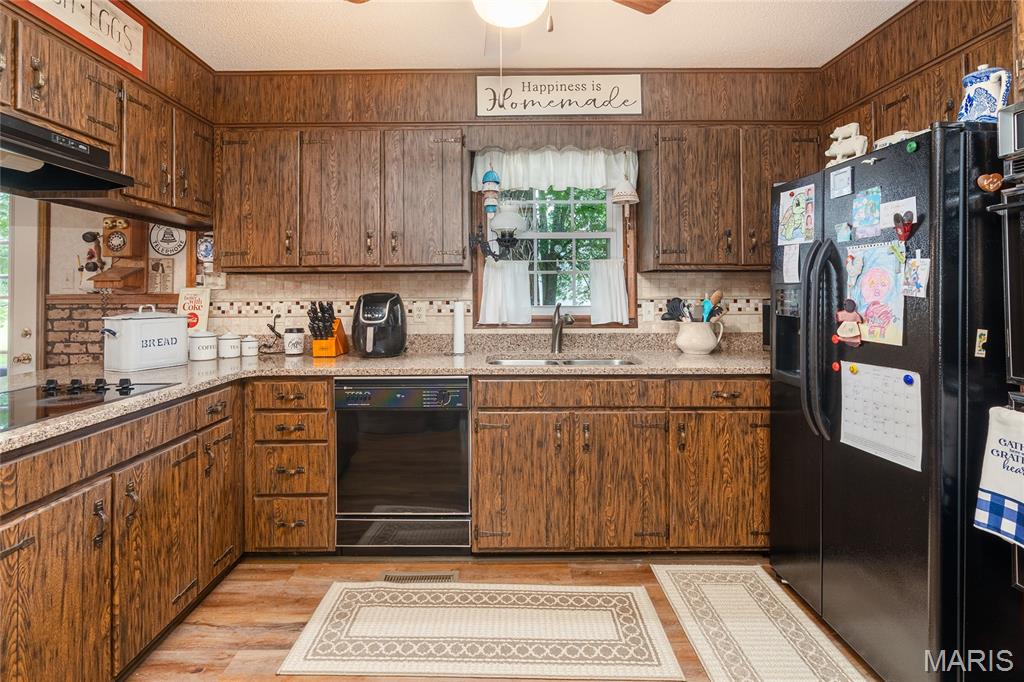1425 Coffee Road Raleigh, IL 62977 - Photo 10 of 33