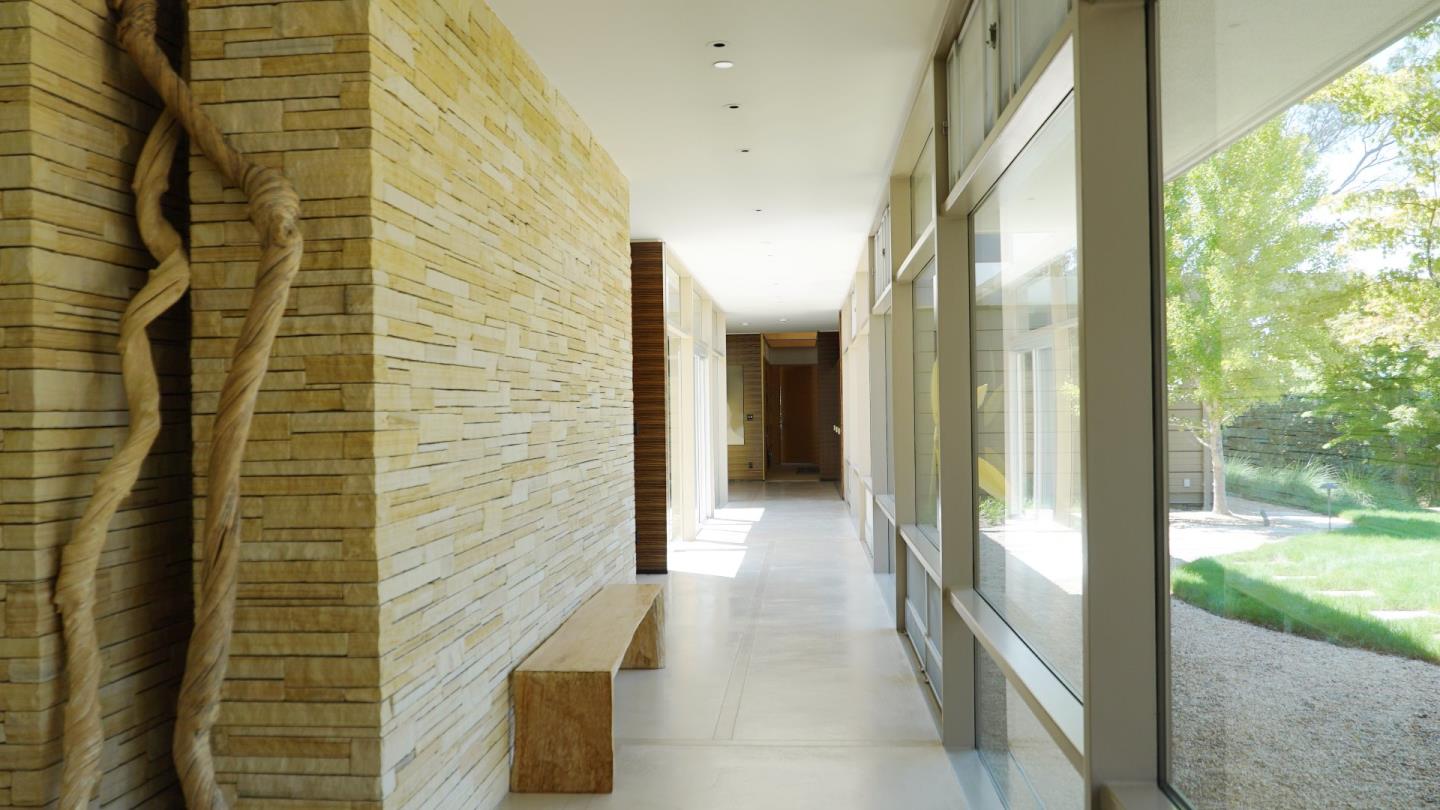 12950 Robleda Road Los Altos Hills, CA 94022 - Photo 17 of 39