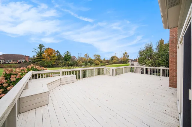 $685,000 | 1989 Stonebridge Drive North, Ann Arbor, MI 48108