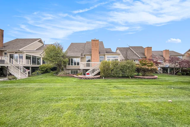 $685,000 | 1989 Stonebridge Drive North, Ann Arbor, MI 48108