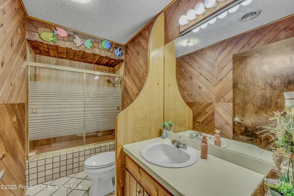 $399,900 | 736 Oak Street, Taylor, PA 18517