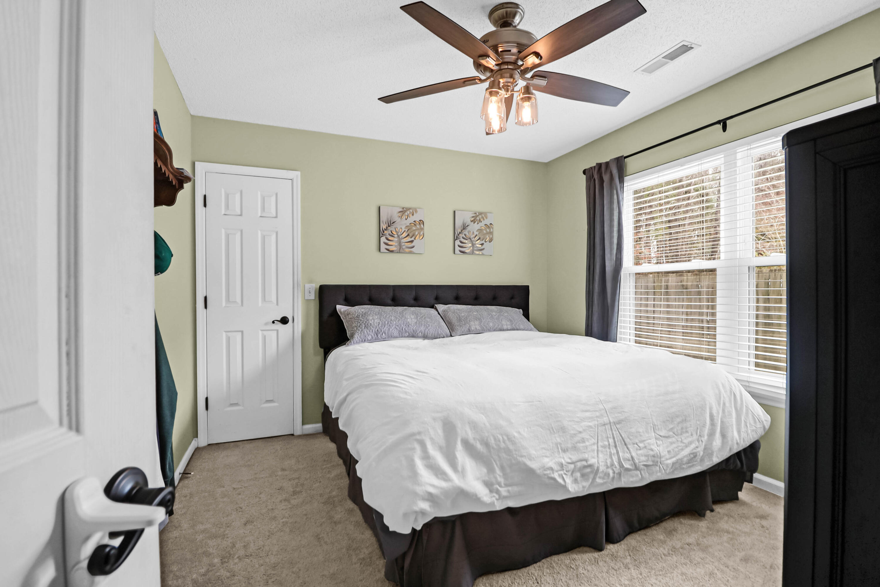 536 Castle Hall Road Mount Pleasant, SC 29464 - Photo 12 of 20 536 Castle Hall -Tidalcreekphoto- (25)