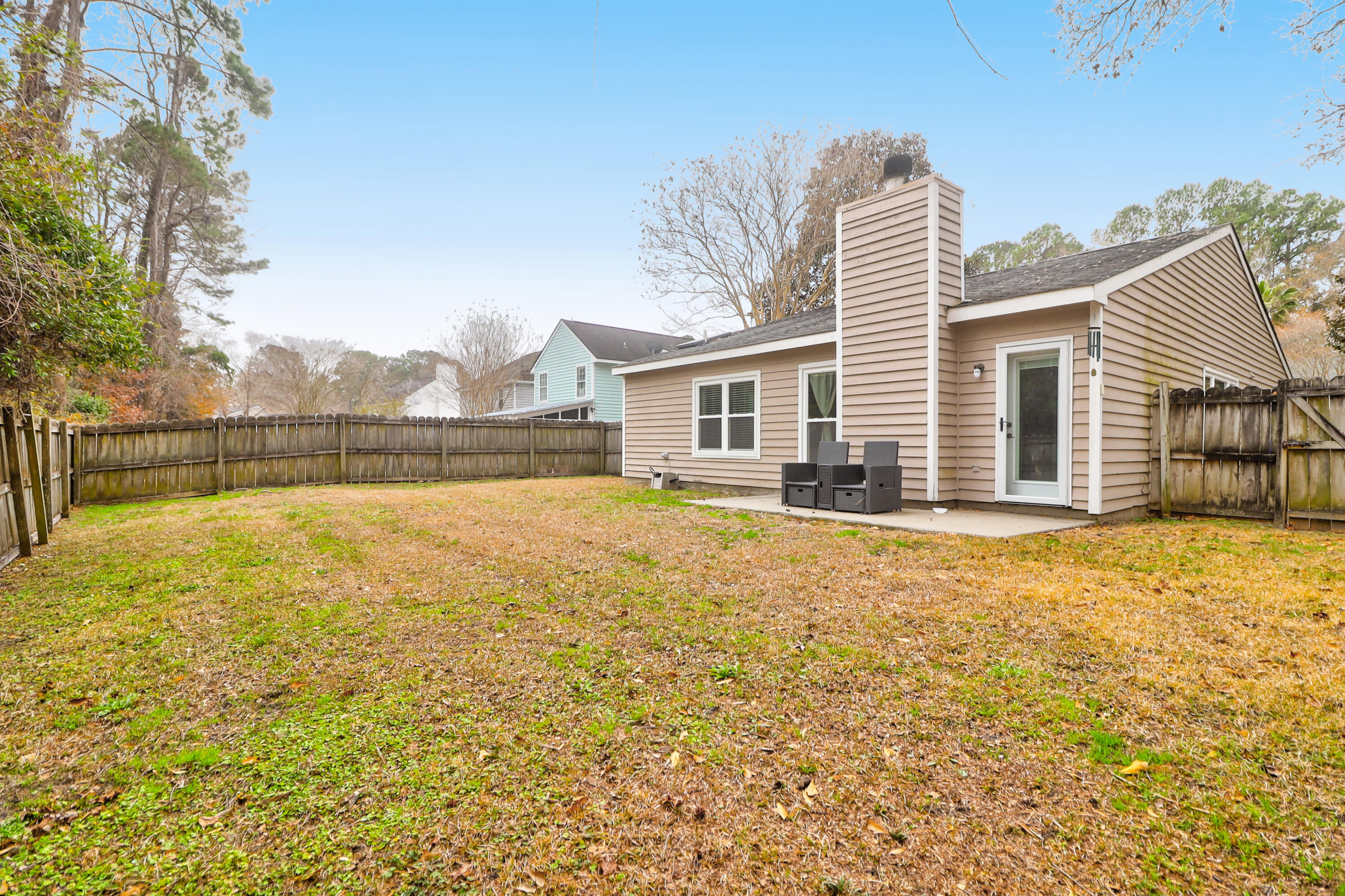 536 Castle Hall Road Mount Pleasant, SC 29464 - Photo 19 of 20 536 Castle Hall -Tidalcreekphoto- (7)