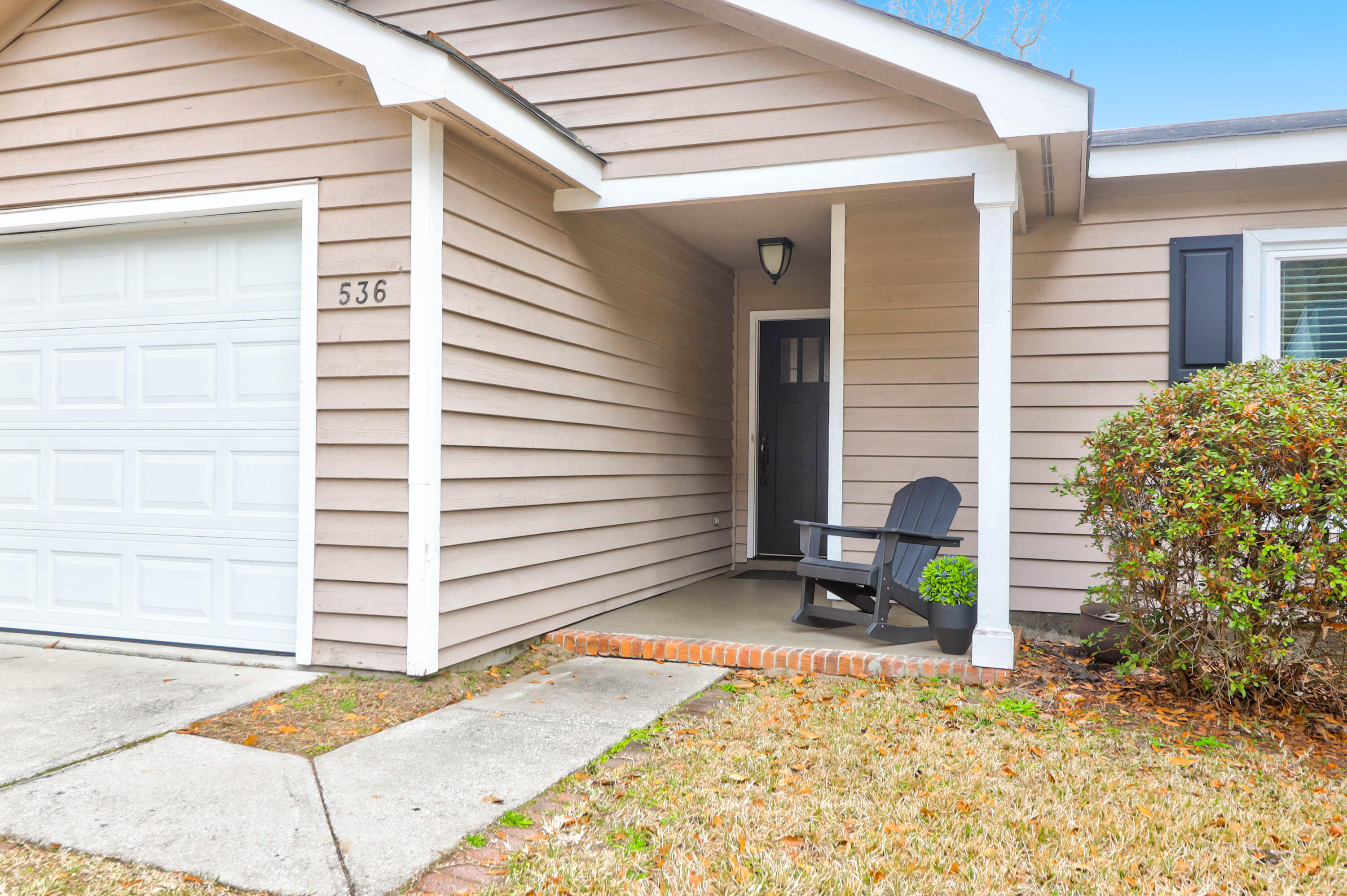 536 Castle Hall Road Mount Pleasant, SC 29464 - Photo 20 of 20 536 Castle Hall -Tidalcreekphoto- (2)