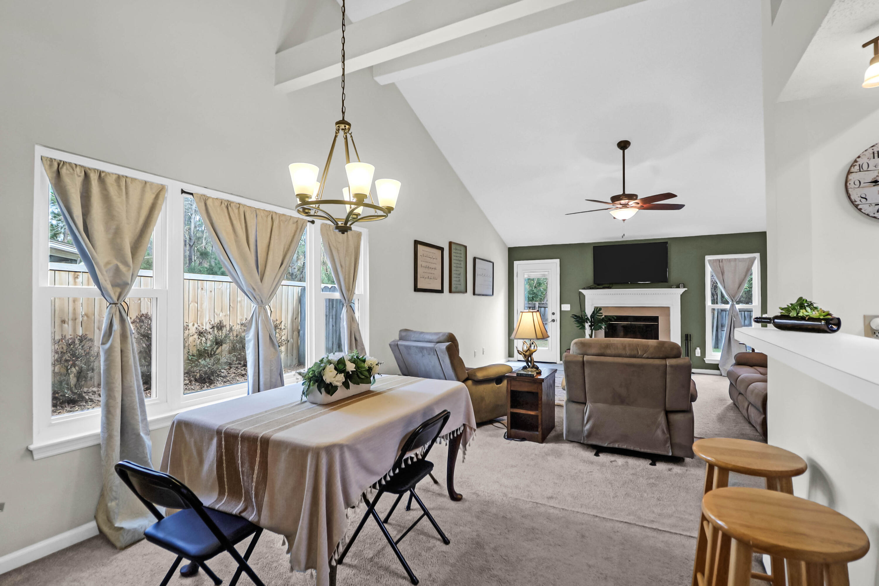 536 Castle Hall Road Mount Pleasant, SC 29464 - Photo 3 of 20 536 Castle Hall -Tidalcreekphoto- (10)