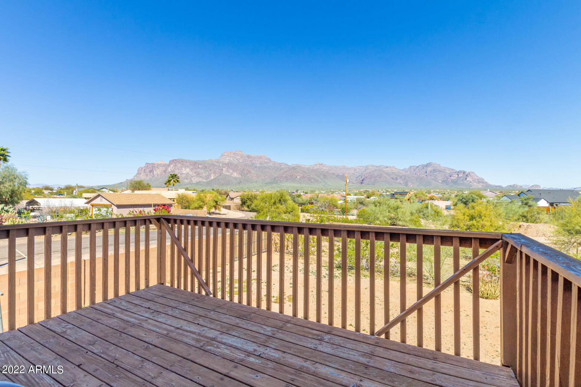1615 South Mountain View Road Apache Junction, AZ 85119 - Photo 3 of 50 40 - Mountain View