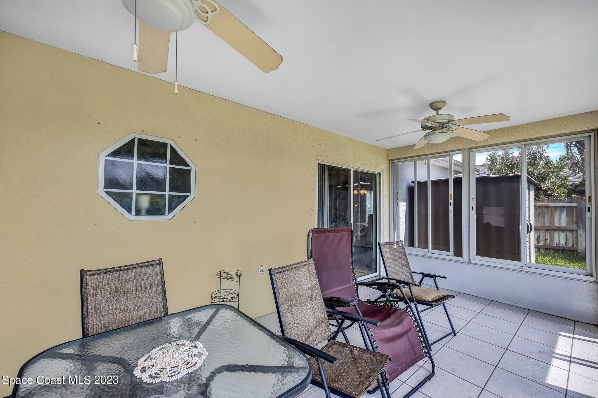 1149 White Oak Circle Melbourne, FL 32934 - Photo 20 of 55 a workspace with furniture and a window