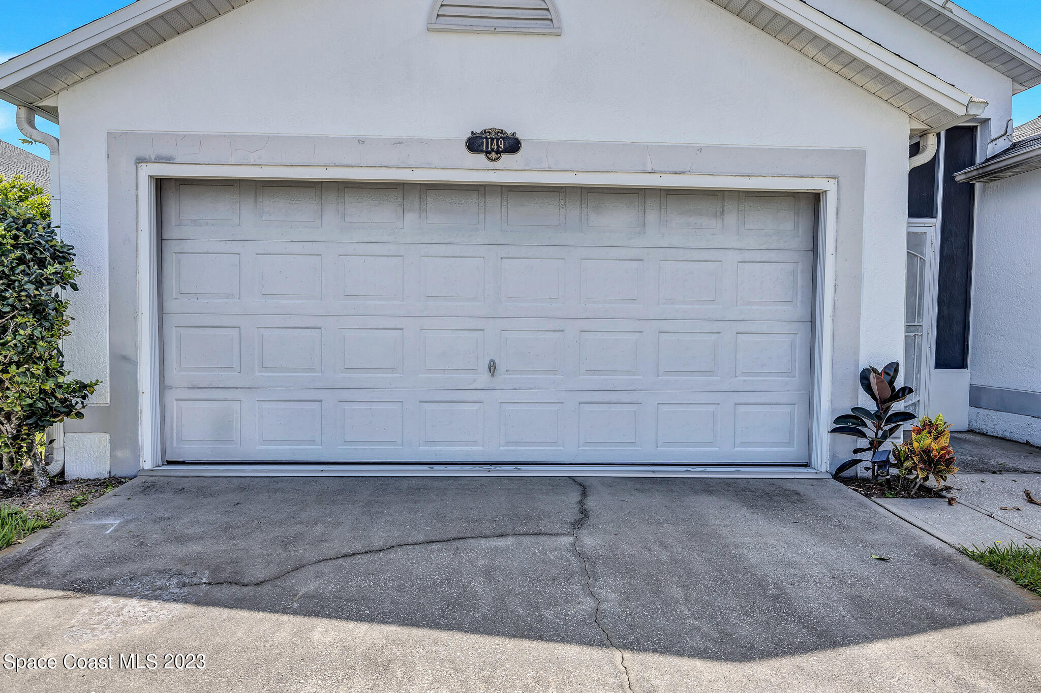 1149 White Oak Circle Melbourne, FL 32934 - Photo 5 of 55 a view of outdoor space