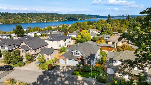 $1,599,900 | 1320 North 38th Street, Renton, WA 98056