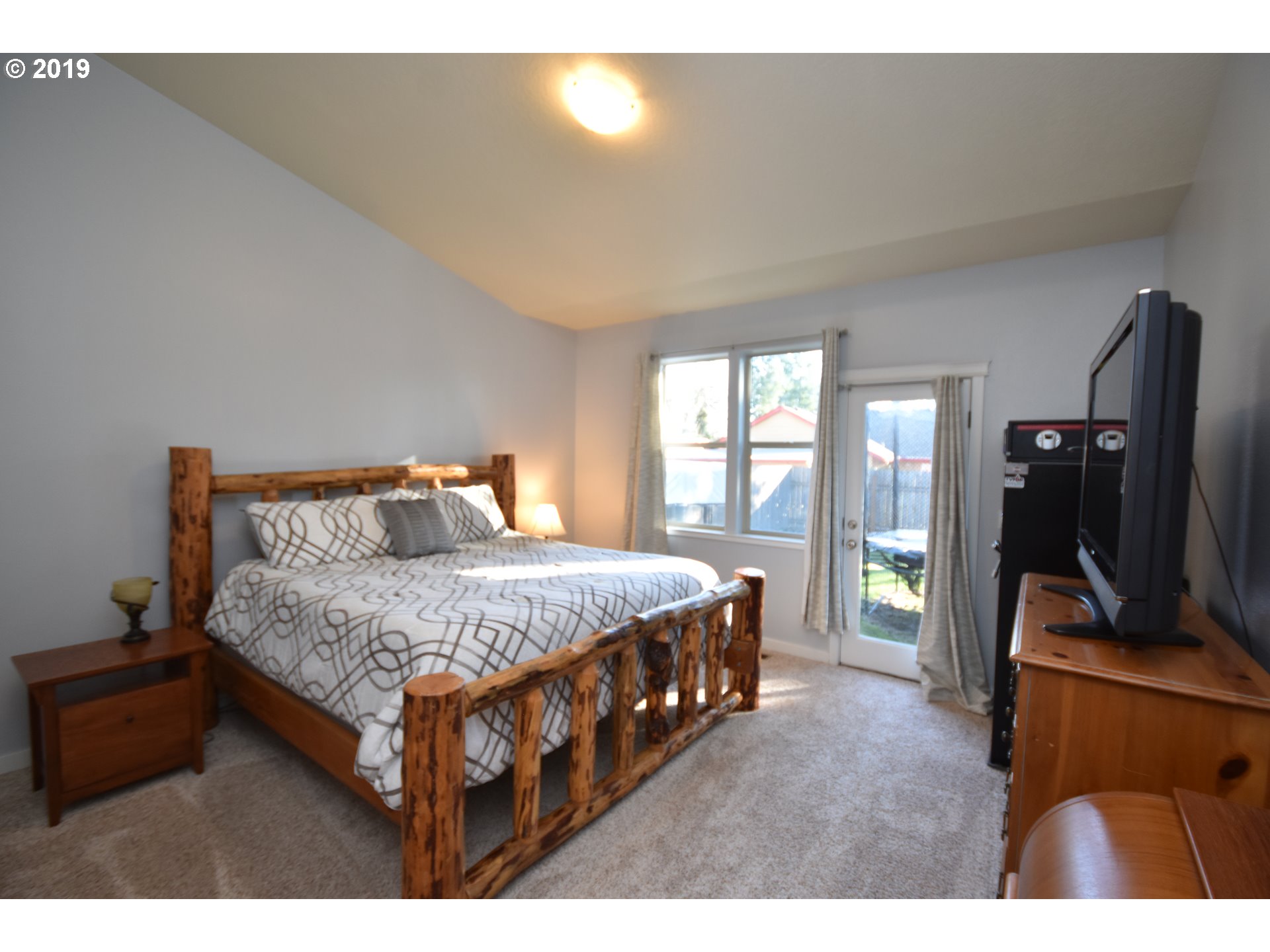 216 Emma Lane Newberg, OR 97132 - Photo 10 of 26 Gallery Image 10