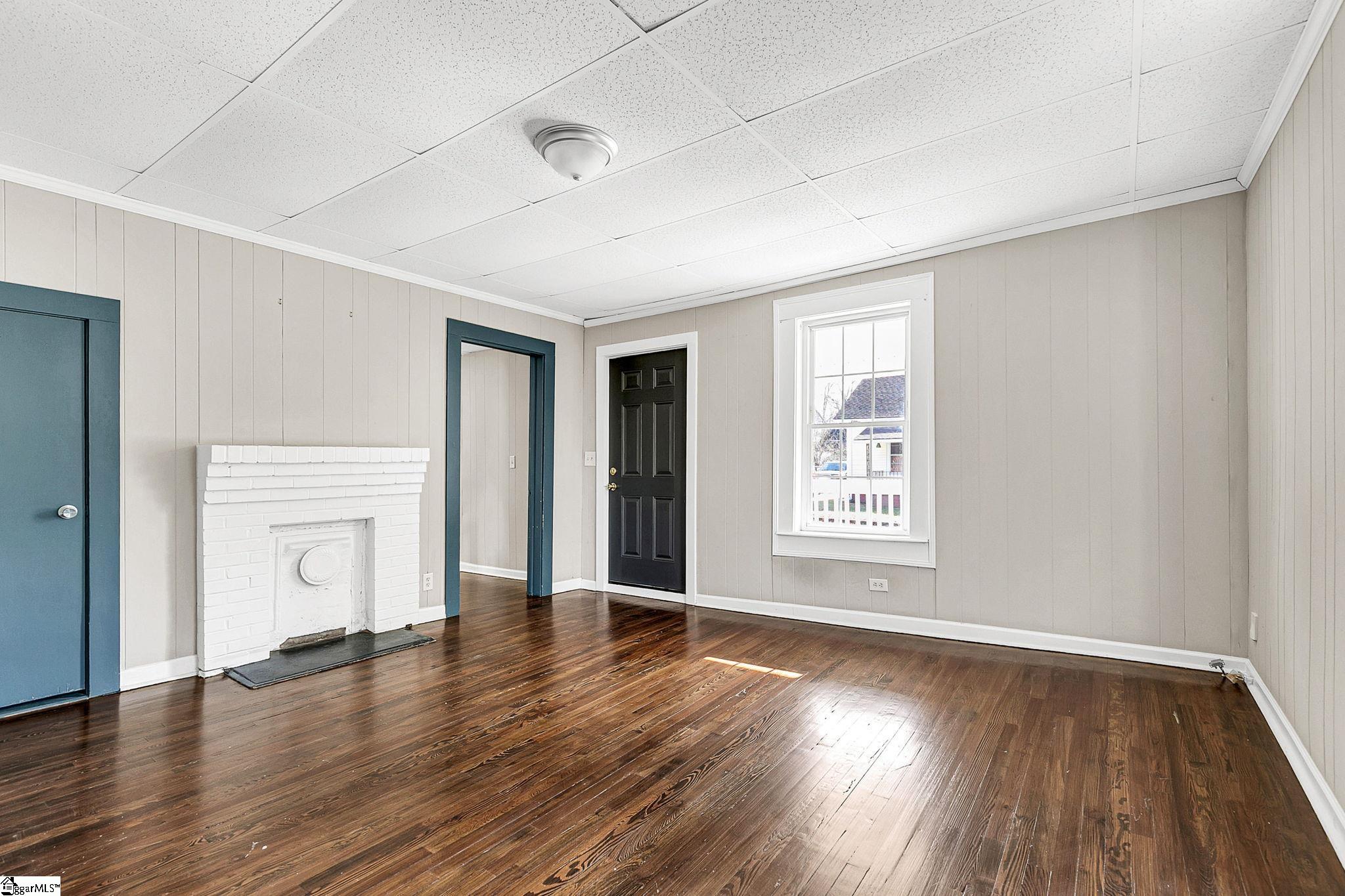 16 Geer Street Greer, SC 29650 - Photo 8 of 21 Gallery Image 8