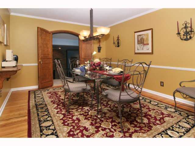 2120 Pinebrook Road Columbus, OH 43220 - Photo 4 of 18