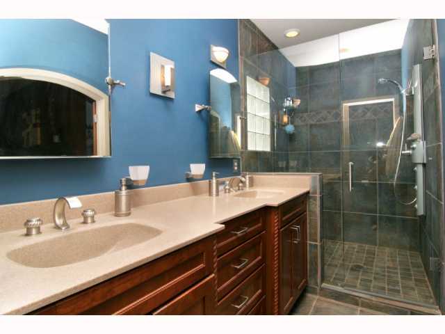 2120 Pinebrook Road Columbus, OH 43220 - Photo 8 of 18