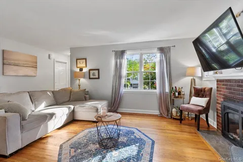 $750,000 | 150 Parkview Place, Mount Kisco, NY 10549
