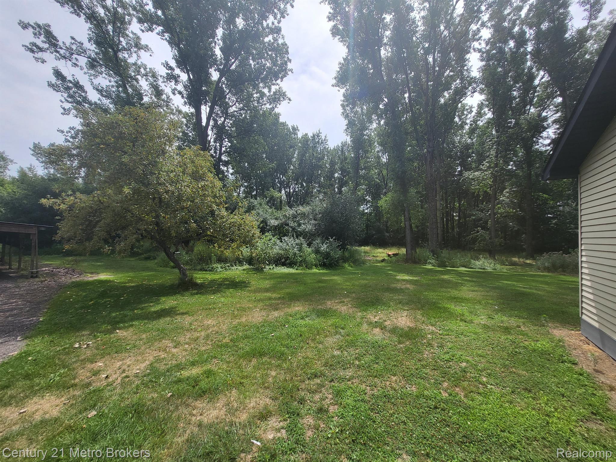 4661 Murphy Lake Road Millington, MI 48746 - Photo 28 of 33 Gallery Image 28