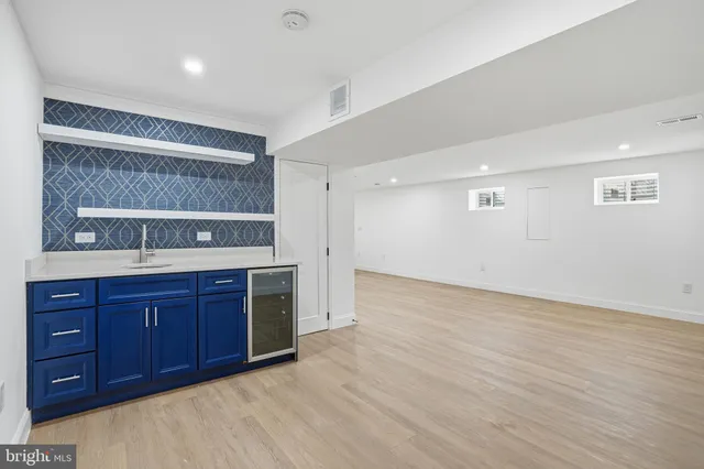 $1,249,990 | 10704 Howerton Avenue, Fairfax, VA 22030