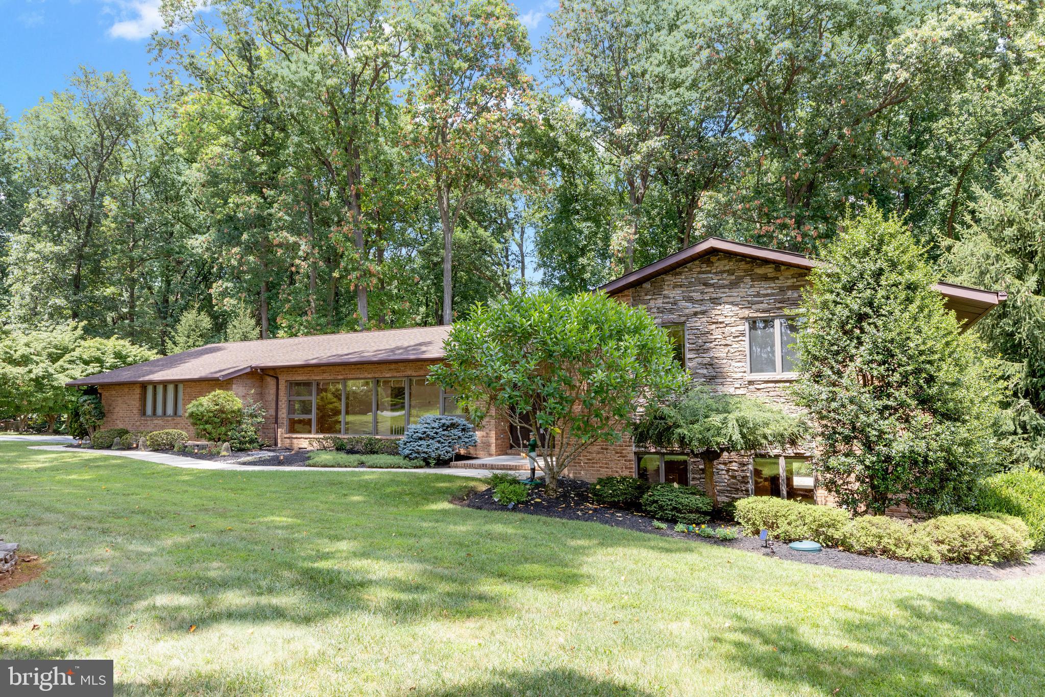 9818 Fox Hill Road Perry Hall, MD 21128 - Photo 2 of 37