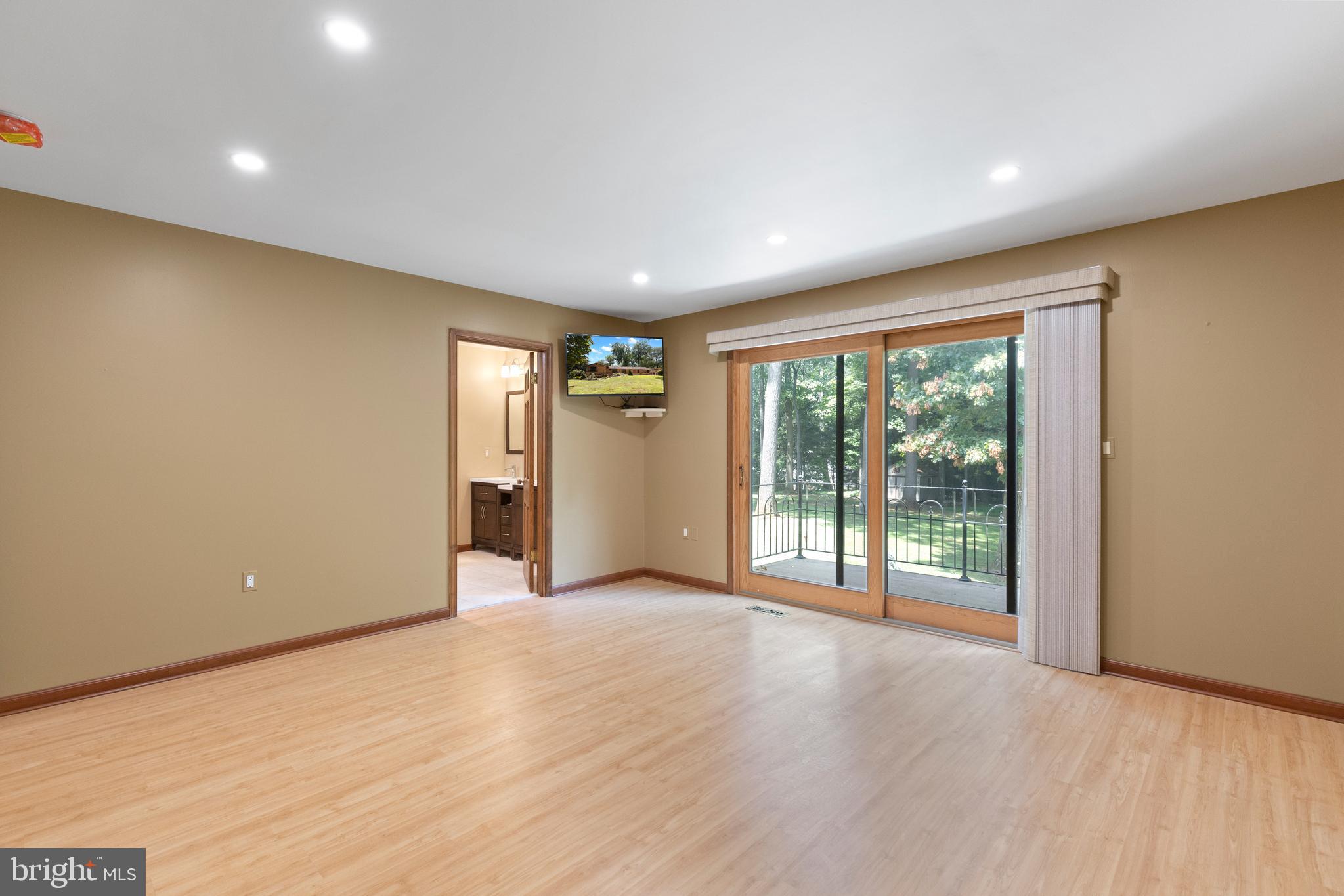 9818 Fox Hill Road Perry Hall, MD 21128 - Photo 17 of 37