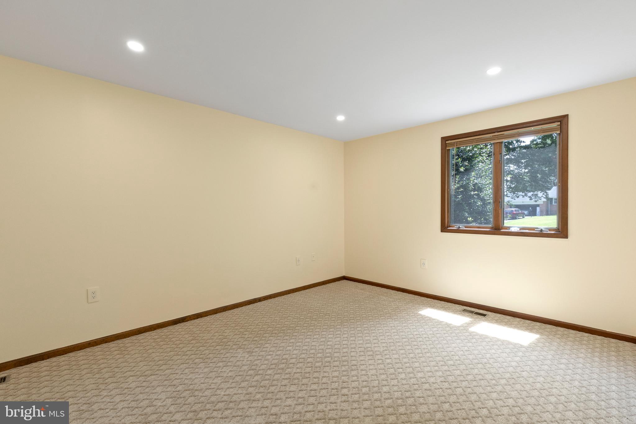 9818 Fox Hill Road Perry Hall, MD 21128 - Photo 20 of 37