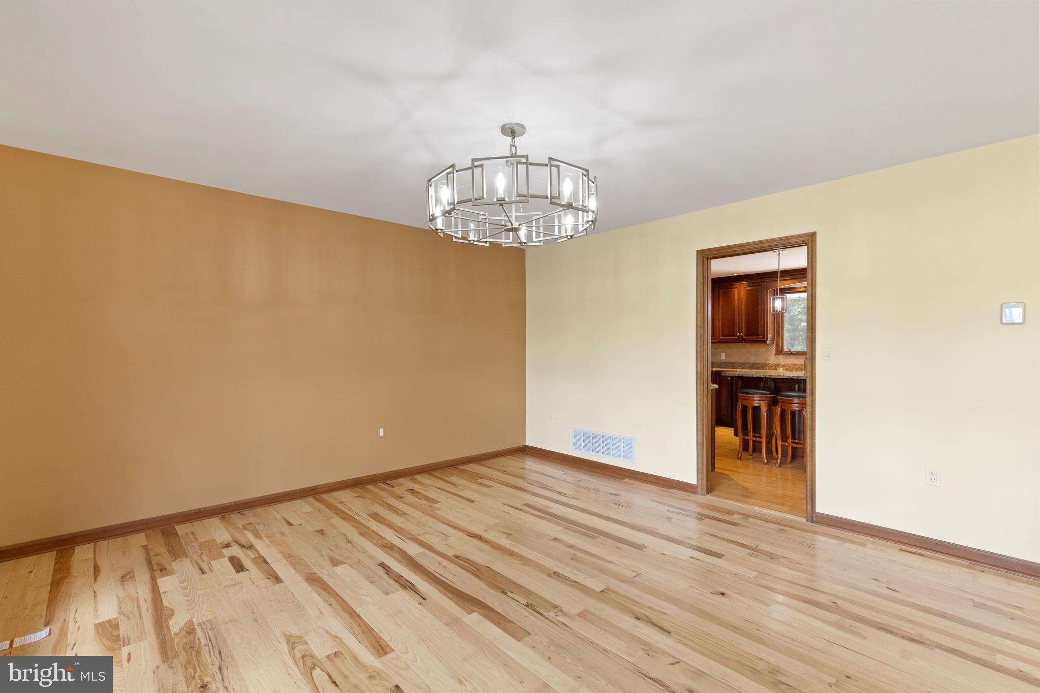 9818 Fox Hill Road Perry Hall, MD 21128 - Photo 6 of 37