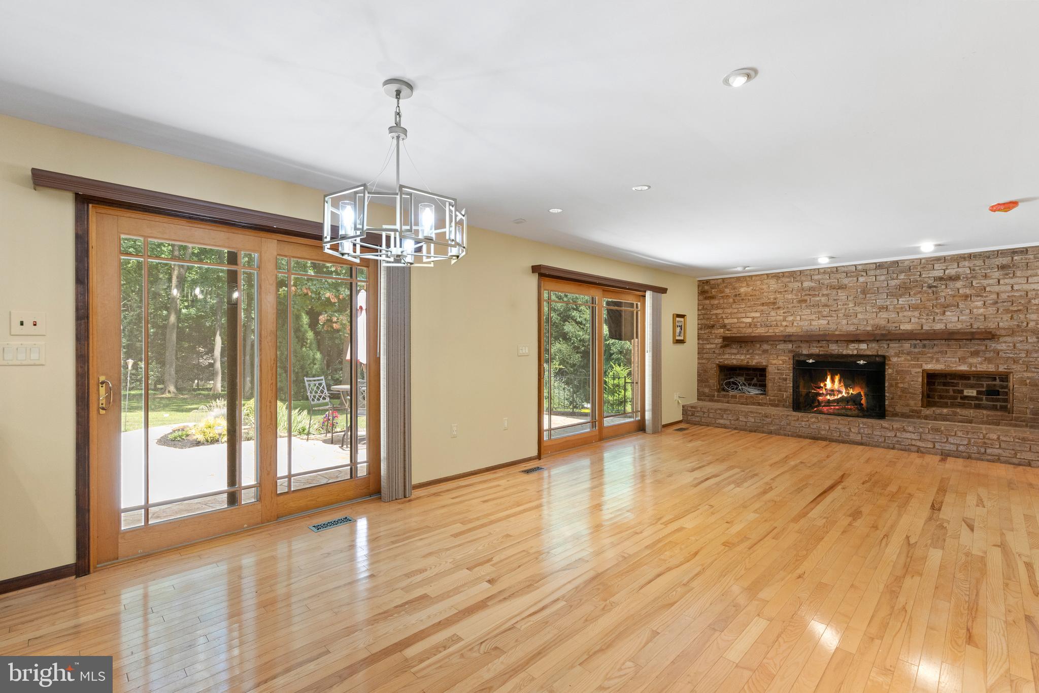 9818 Fox Hill Road Perry Hall, MD 21128 - Photo 8 of 37