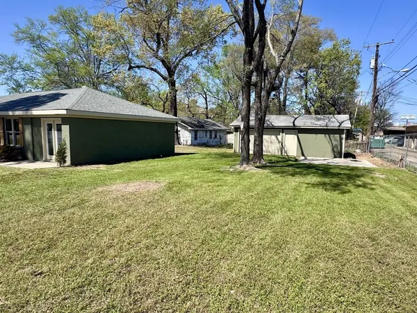$129,900 | 3800 Magnolia Street, Texarkana, TX 75503