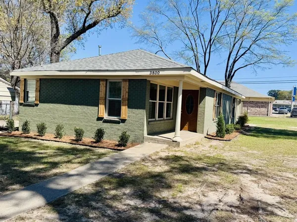 $129,900 | 3800 Magnolia Street, Texarkana, TX 75503
