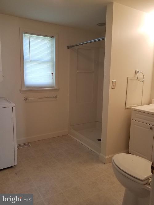 11219 National Pike Clear Spring, MD 21722 - Photo 13 of 23 Bath