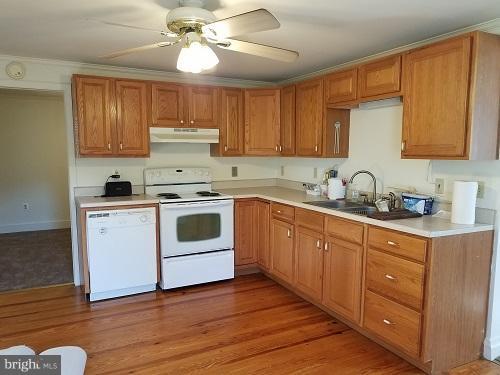 11219 National Pike Clear Spring, MD 21722 - Photo 6 of 23 Kitchen