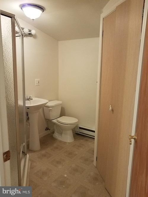11219 National Pike Clear Spring, MD 21722 - Photo 9 of 23 Bath (Master)